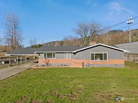 16421 64th St E, Sumner, WA 98390 photo 4