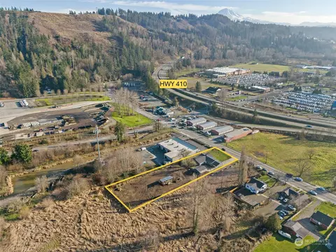 16421 64th St E, Sumner, WA 98390 photo 2