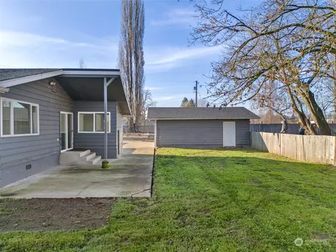 16421 64th St E, Sumner, WA 98390 photo 29
