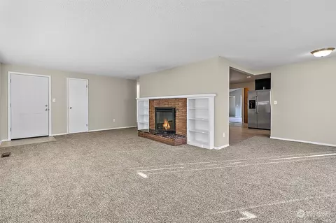 16421 64th St E, Sumner, WA 98390 photo 5