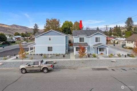 509 N Emerson St, Chelan, WA 98816