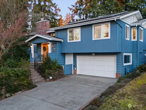 86 157th Ave SE, Bellevue, WA 98008