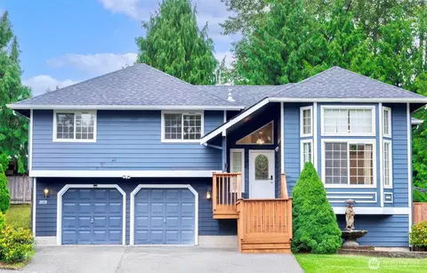 3719 175th St SW, Lynnwood, WA 98037