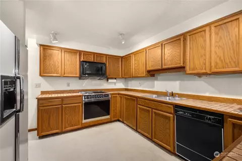 1805 Village Green Dr #2, Mill Creek, WA 98012 photo 6