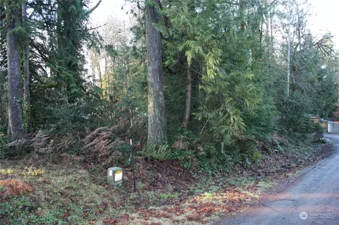 0 Honeybee Ln, Belfair, WA 98528