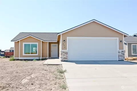 726 O St NE, Quincy, WA 98848