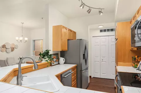 12105 NE 171st Pl #A101, Bothell, WA 98011 photo 12