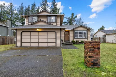 513 Bathke Ave, Enumclaw, WA 98022