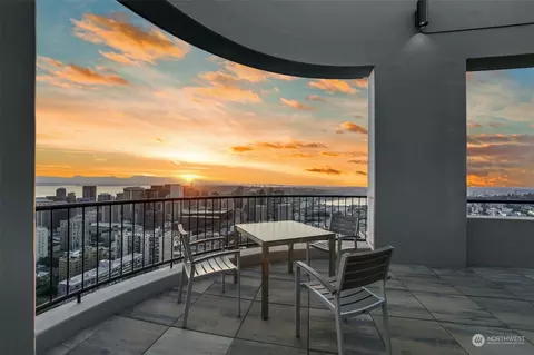 1301 Spring St #22I, Seattle, WA 98104