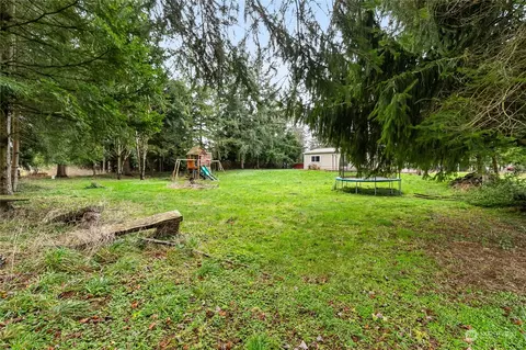 Exterior - 6968 Plum Tree Pl, Everson, WA 98247 photo 5 of 10