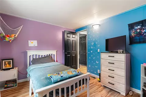 Bedroom - 6968 Plum Tree Pl, Everson, WA 98247 photo 1 of 5