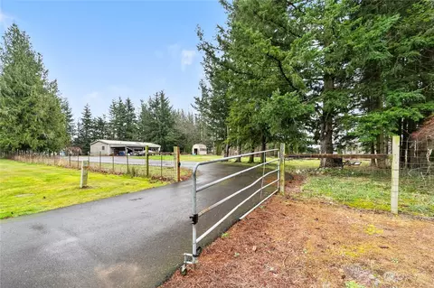 Exterior - 6968 Plum Tree Pl, Everson, WA 98247 photo 2 of 10