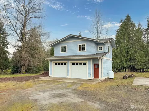 72 Three Sisters Way, Port Angeles, WA 98363