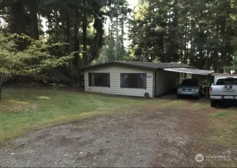 3994 Violet St, Freeland, WA 98249