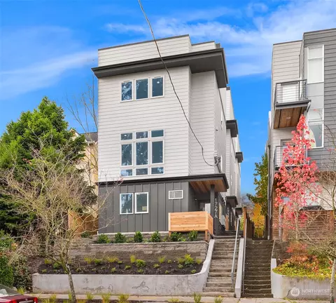 1727 25th Ave #A, Seattle, WA 98122