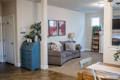 7329 Radius Loop SE, Lacey, WA 98513 photo 8