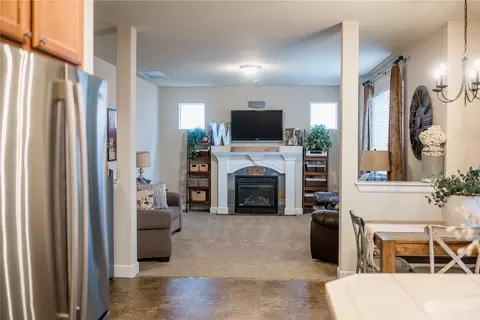7329 Radius Loop SE, Lacey, WA 98513 photo 2