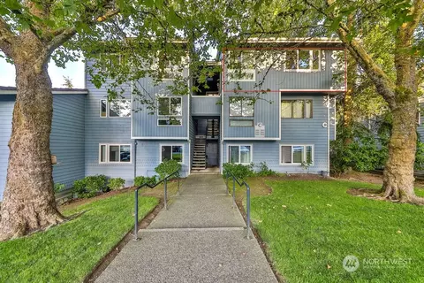 4118 SW 212th St #C302, Mountlake Terrace, WA 98043