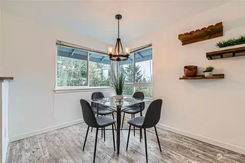 Dining - 3924 243rd Pl SE #G302, Bothell, WA 98021 photo 1 of 2