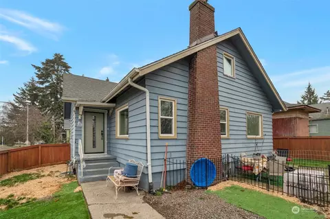 919 S Cedar St, Tacoma, WA 98405