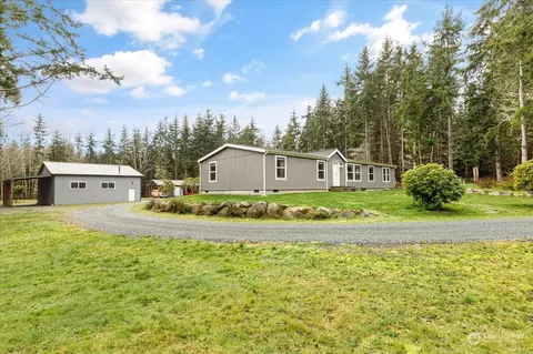 302 Rustic Ridge Ln, Coupeville, WA 98239