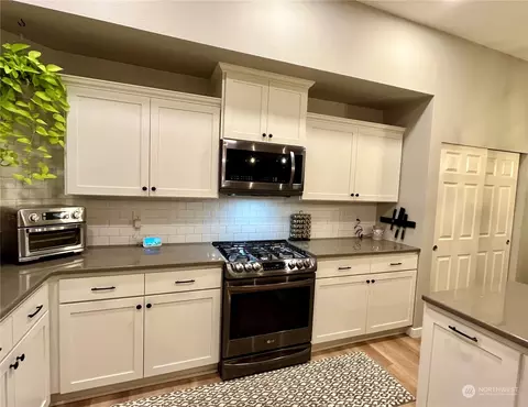 Kitchen - 205 Thompson Ave NW, Orting, WA 98360 photo 1 of 3