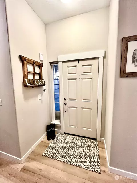 Entry Way - 205 Thompson Ave NW, Orting, WA 98360 photo 2 of 3