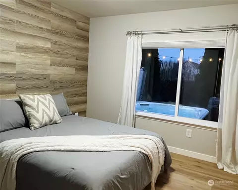Bedroom - 205 Thompson Ave NW, Orting, WA 98360 photo 2 of 3