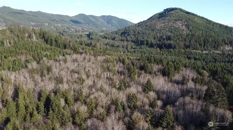 999 Grant Rd, Beaver, WA 98305