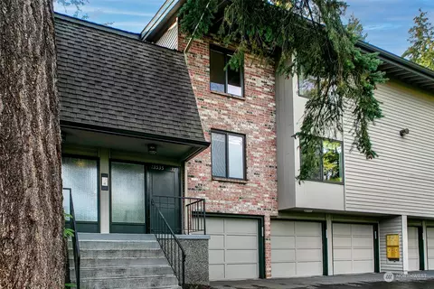 13537 Linden Ave N #A204, Seattle, WA 98133
