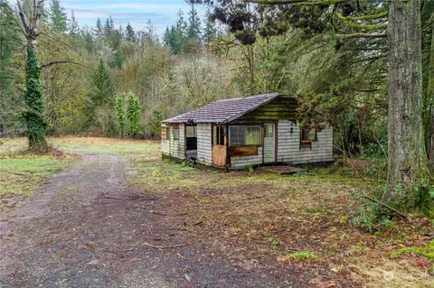 480 NE Mission Creek Rd, Belfair, WA 98528