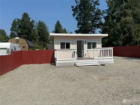 296 Lake Rd, Silverlake, WA 98645