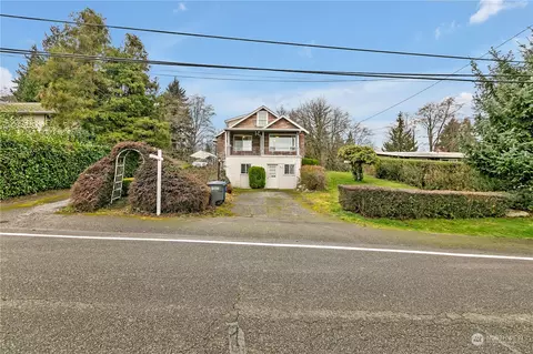 11239 12th Ave S, Burien, WA 98168