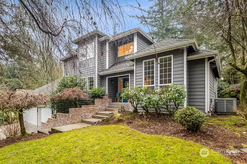23509 SE 254th St, Maple Valley, WA 98038
