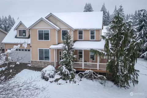 2348 SE Dean Ct, Port Orchard, WA 98366