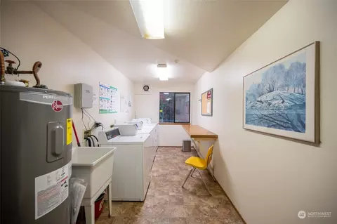 2251 NE Blakeley St, Seattle, WA 98105 photo 21