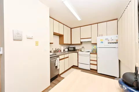 2251 NE Blakeley St, Seattle, WA 98105 photo 12