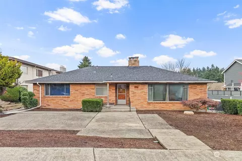 5804 S Hawthorn Rd, Seattle, WA 98118
