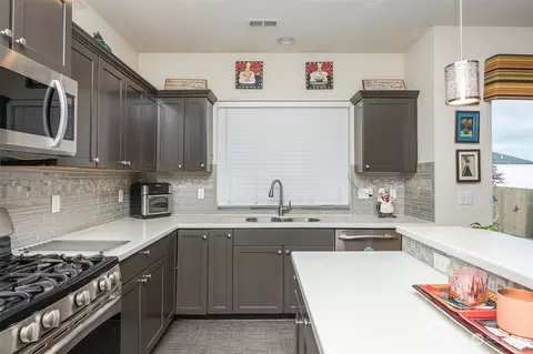 Kitchen - 2009 201st St E, Spanaway, WA 98387 photo 3 of 3