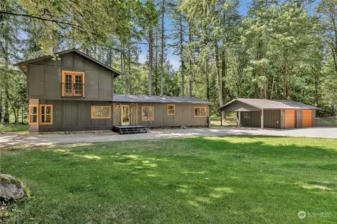 8850 SE Yeshua Ln, Port Orchard, WA 98367