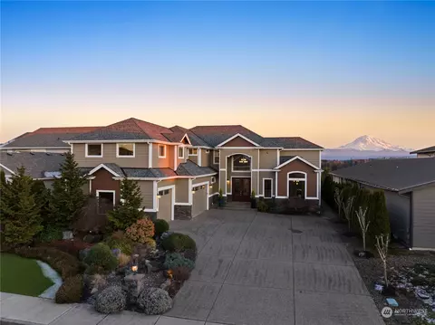 10608 177th Avenue Ct E, Bonney Lake, WA 98391
