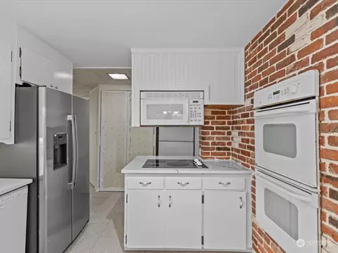 406 Pecks Dr, Everett, WA 98203 photo 13