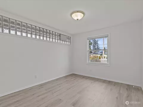 406 Pecks Dr, Everett, WA 98203 photo 18