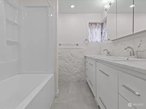 406 Pecks Dr, Everett, WA 98203 photo 19