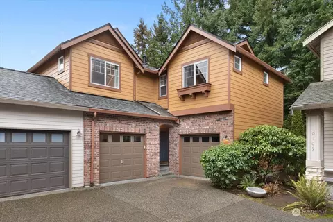 10705 221st Ln NE #2, Redmond, WA 98053
