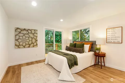 Bedroom - 24224 4th Pl W, Bothell, WA 98021 photo 1 of 3