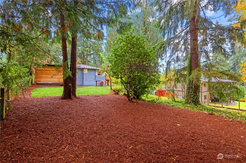 Exterior - 24224 4th Pl W, Bothell, WA 98021 photo 6 of 6