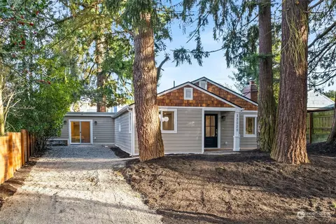 12520 14th Ave NE, Seattle, WA 98125