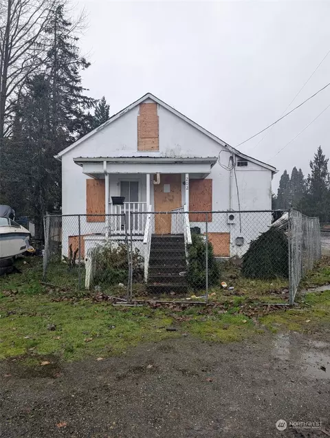 202 E Van Buren, Centralia, WA 98531