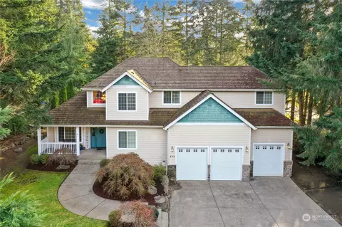 855 NE Mt Mystery Loop, Poulsbo, WA 98370